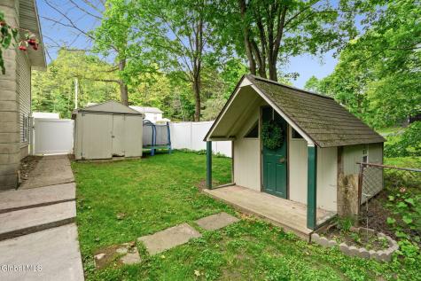 54 Kuhl Boulevard Wynantskill NY 12198