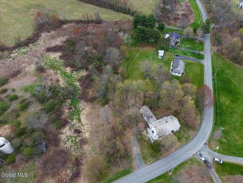 79 White Church Road Troy NY 12180