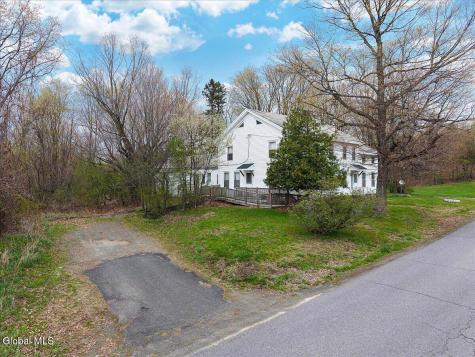 79 White Church Road Troy NY 12180