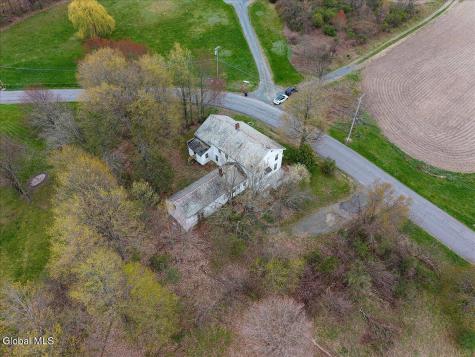 79 White Church Road Troy NY 12180