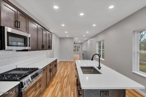 2 Livingston Avenue Schenectady NY 12302