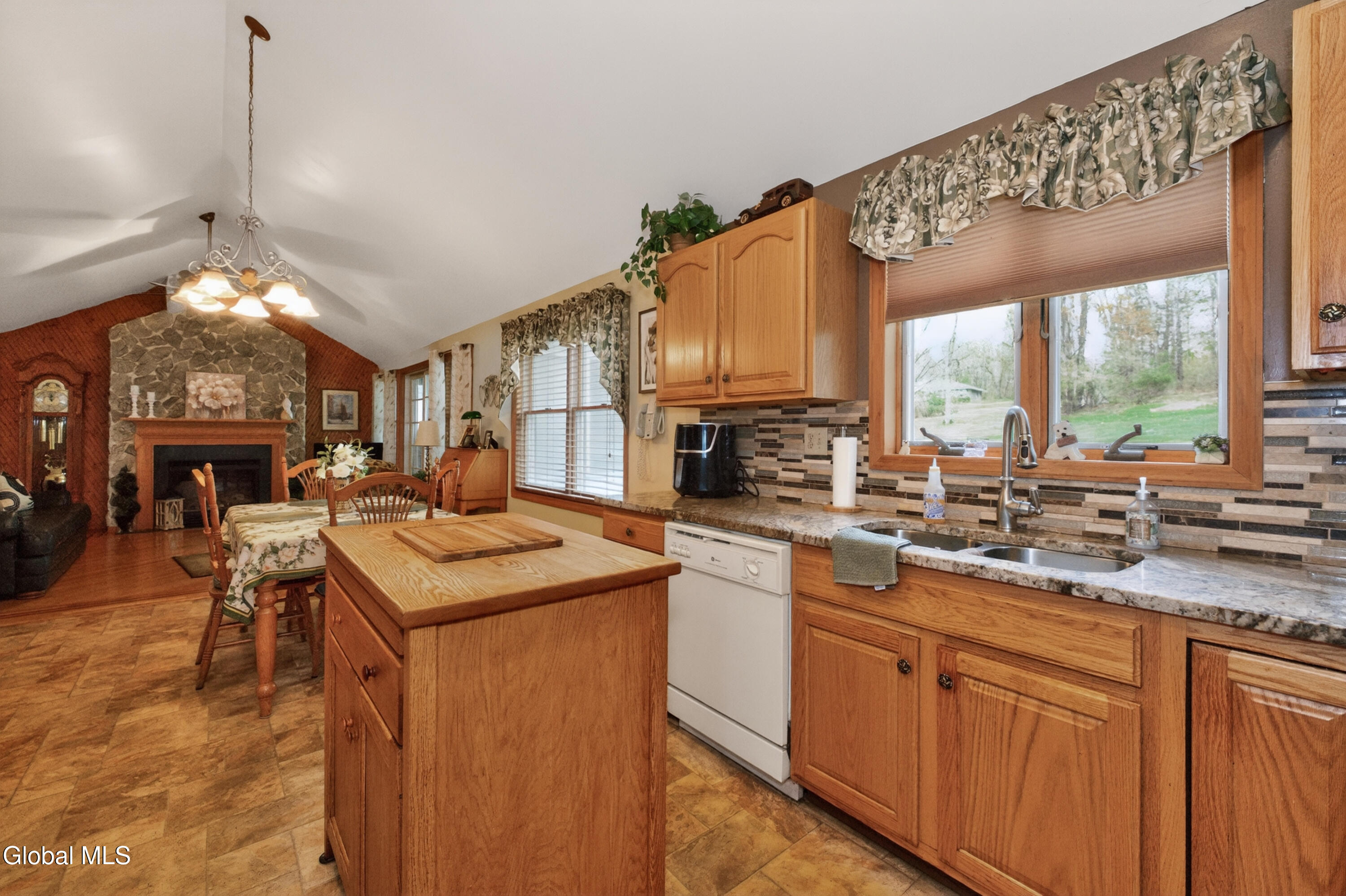 3 Rosemary Drive Troy NY 12180