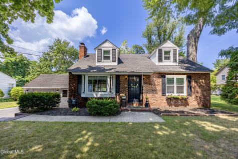 2 Arden Road Schenectady NY 12302