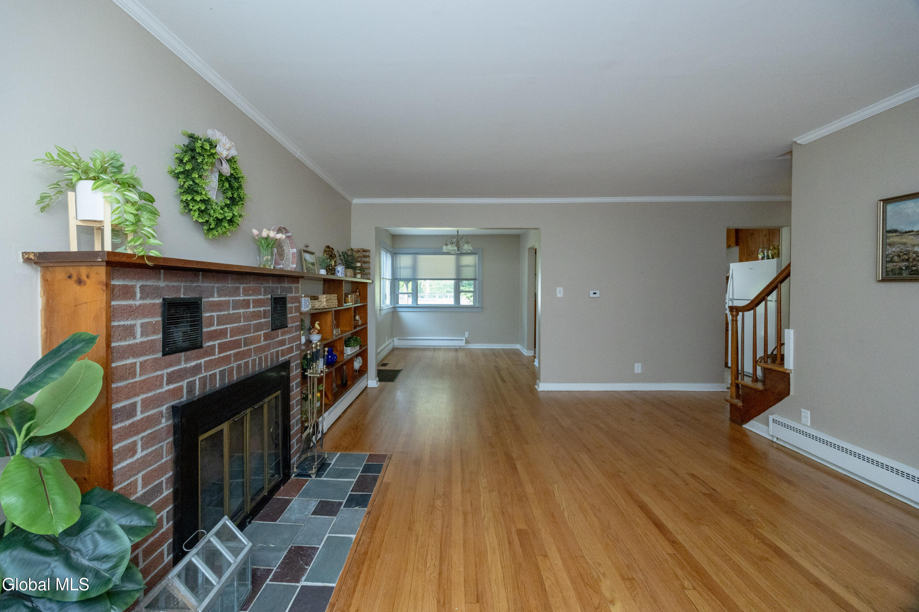 2 Arden Road Schenectady NY 12302