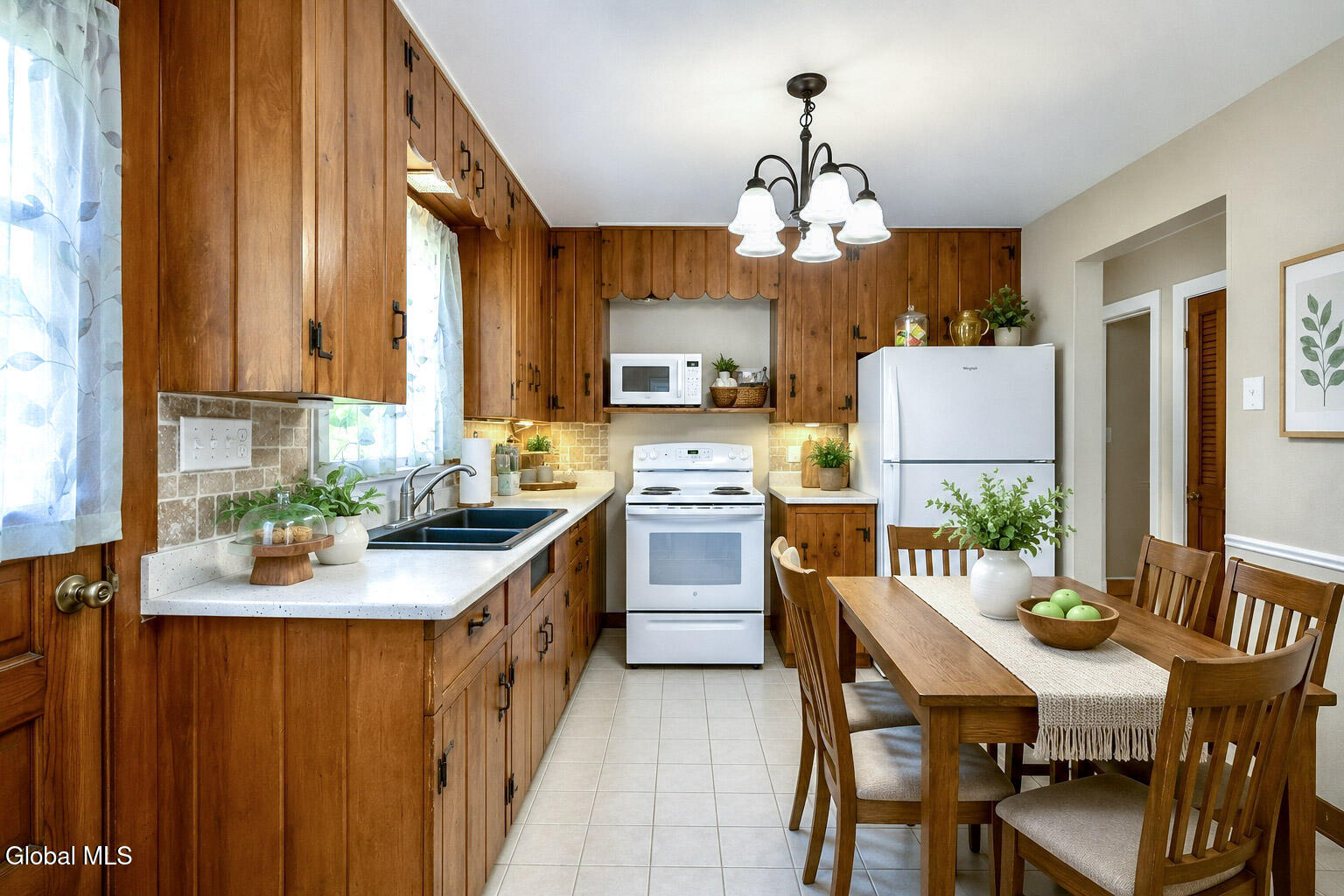2 Arden Road Schenectady NY 12302