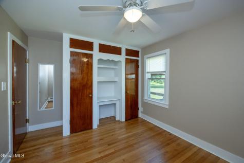 2 Arden Road Schenectady NY 12302