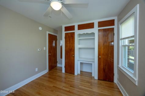 2 Arden Road Schenectady NY 12302