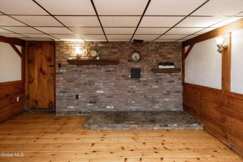 2 Arden Road Schenectady NY 12302