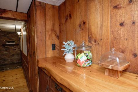 2 Arden Road Schenectady NY 12302