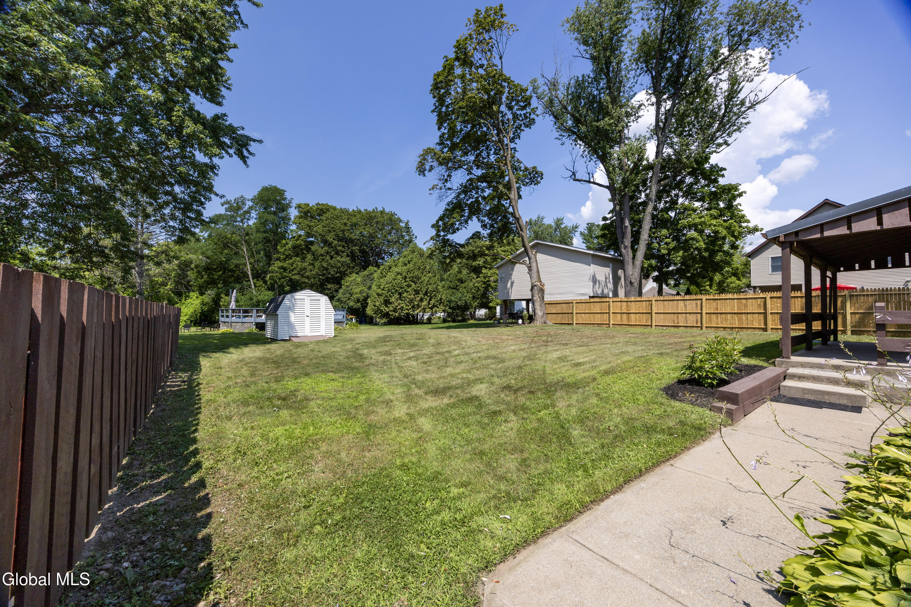 2 Arden Road Schenectady NY 12302