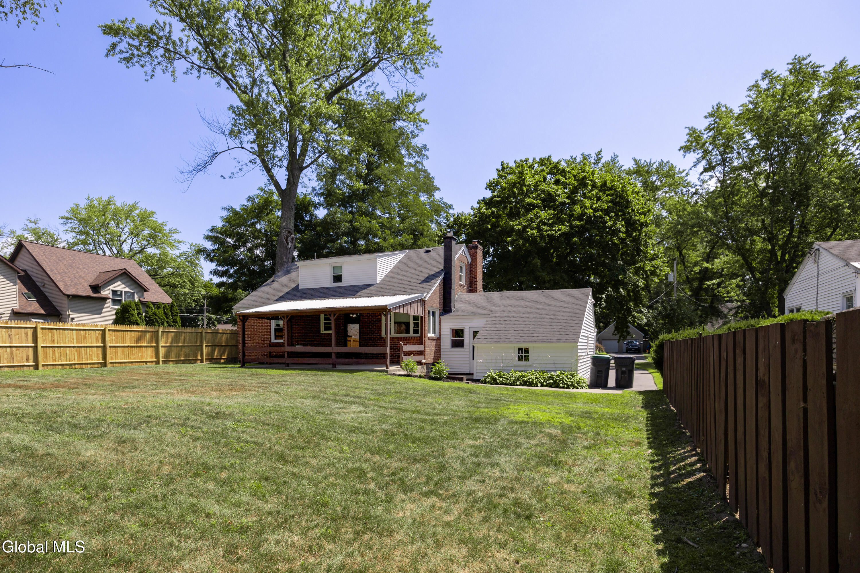 2 Arden Road Schenectady NY 12302