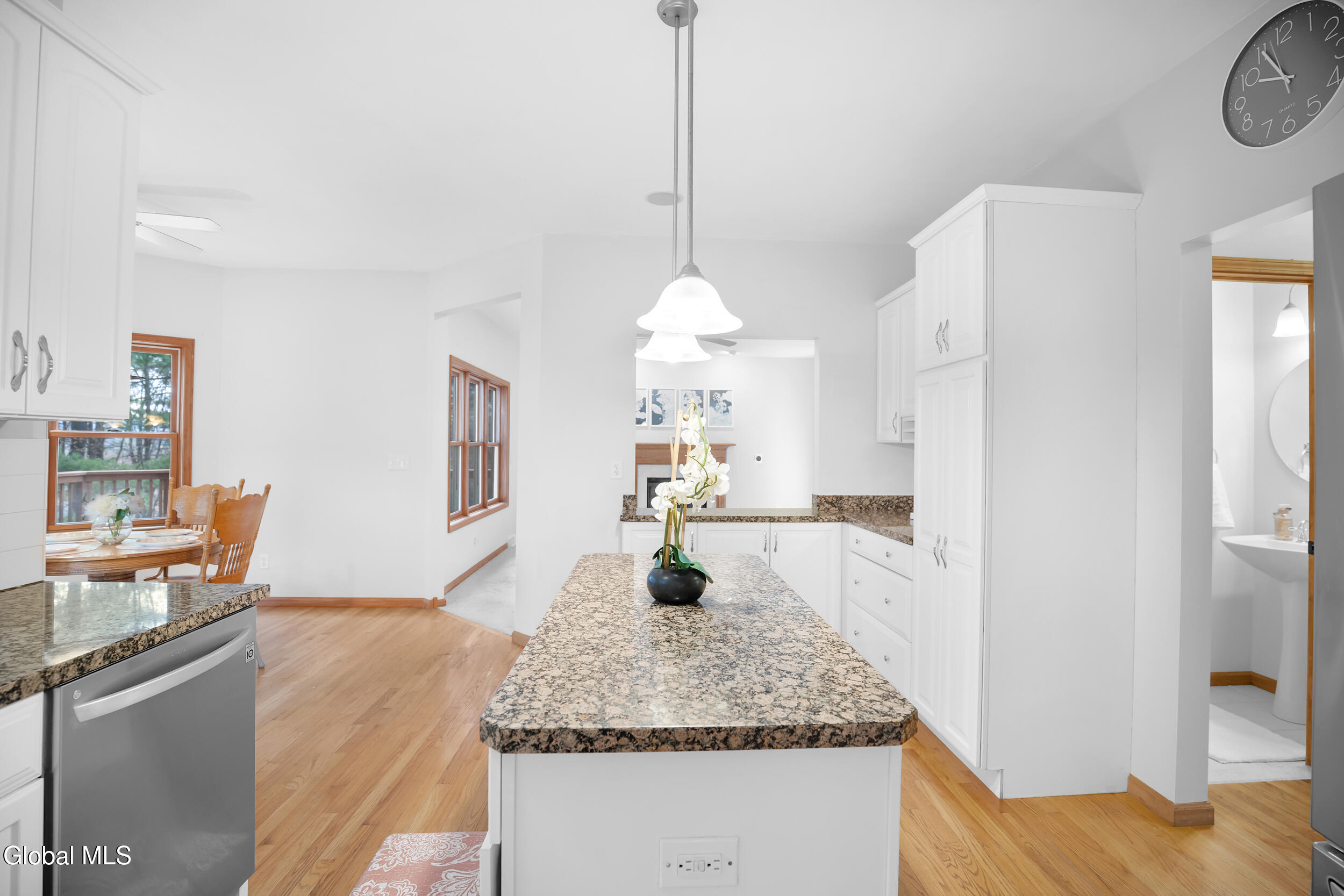 6 Sunrise Terrace Wynantskill NY 12198