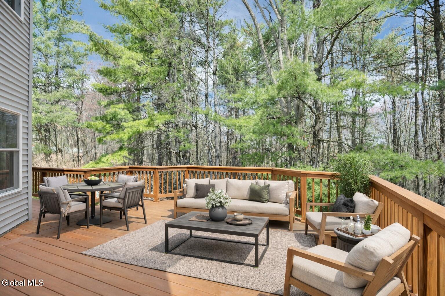 6 Sunrise Terrace Wynantskill NY 12198