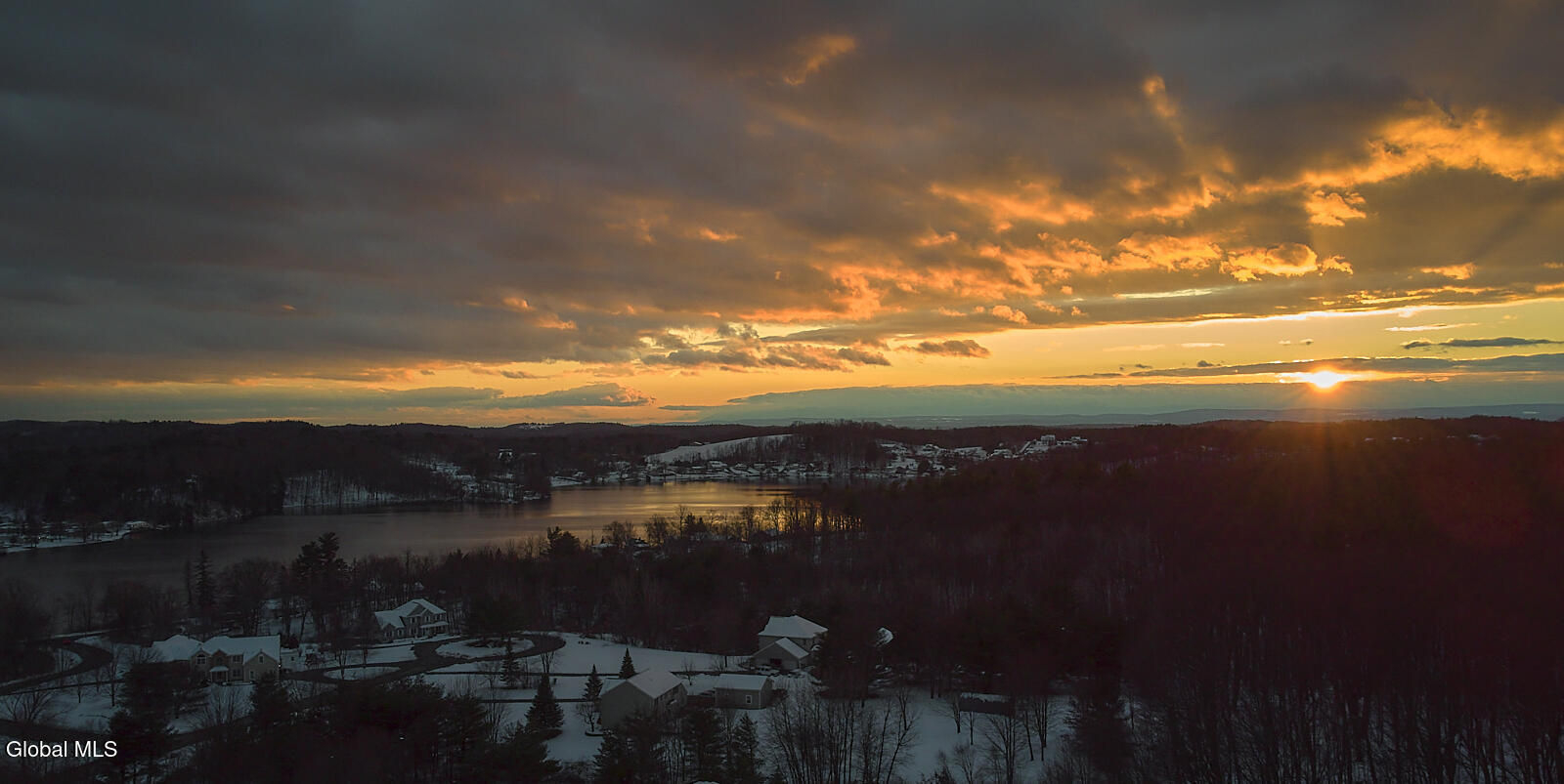 6 Sunrise Terrace Wynantskill NY 12198