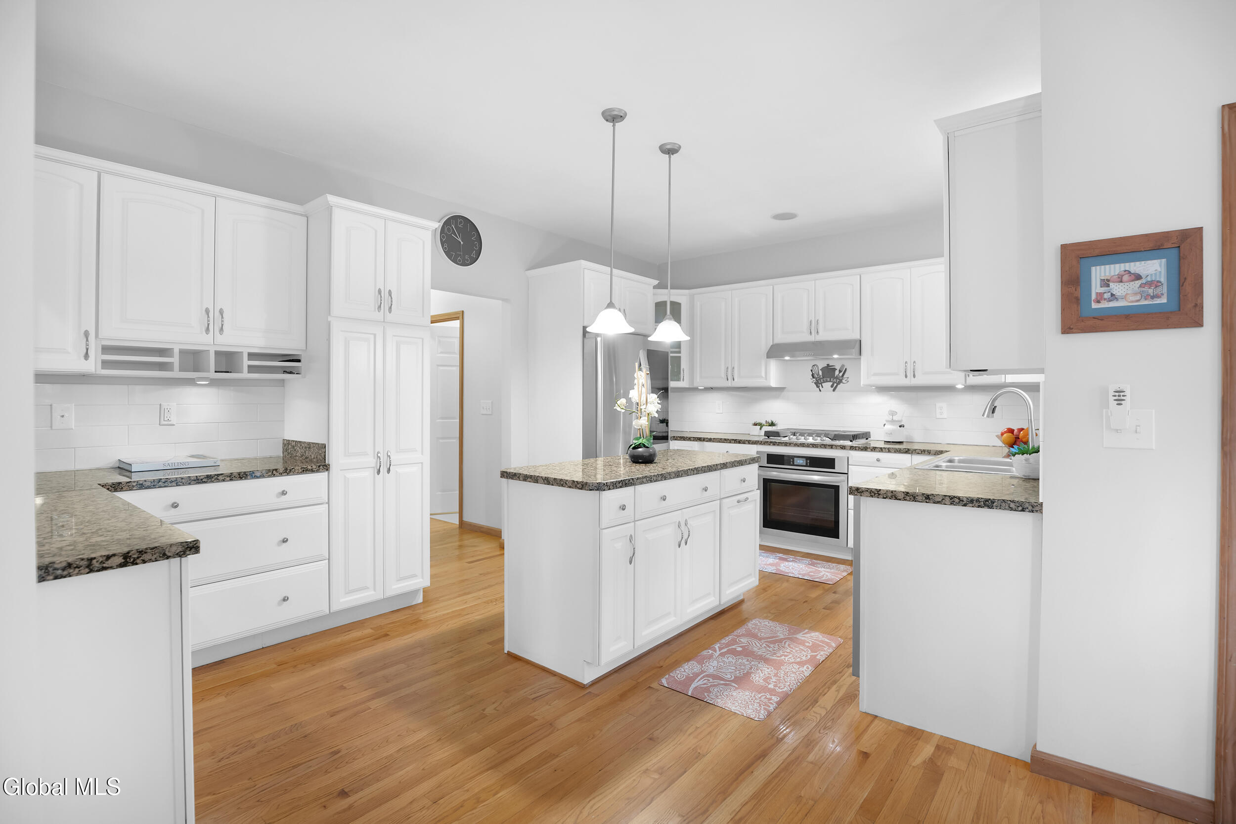 6 Sunrise Terrace Wynantskill NY 12198