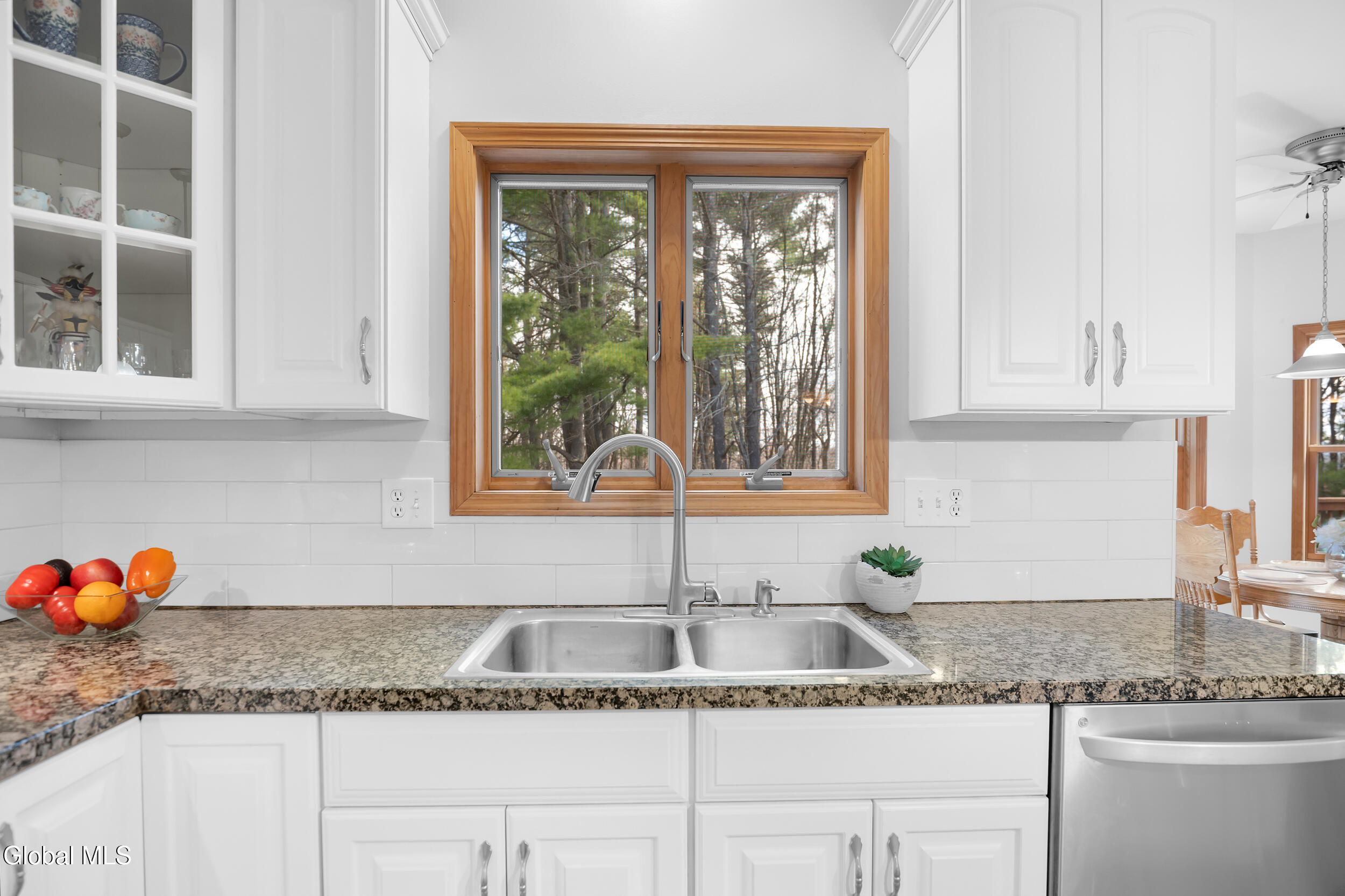 6 Sunrise Terrace Wynantskill NY 12198
