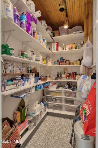 37 Academy Road Albany NY 12208