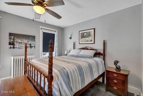 37 Academy Road Albany NY 12208