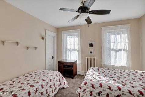 37 Academy Road Albany NY 12208