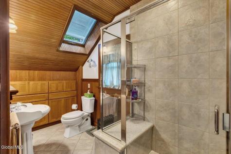 37 Academy Road Albany NY 12208