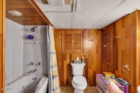 37 Academy Road Albany NY 12208