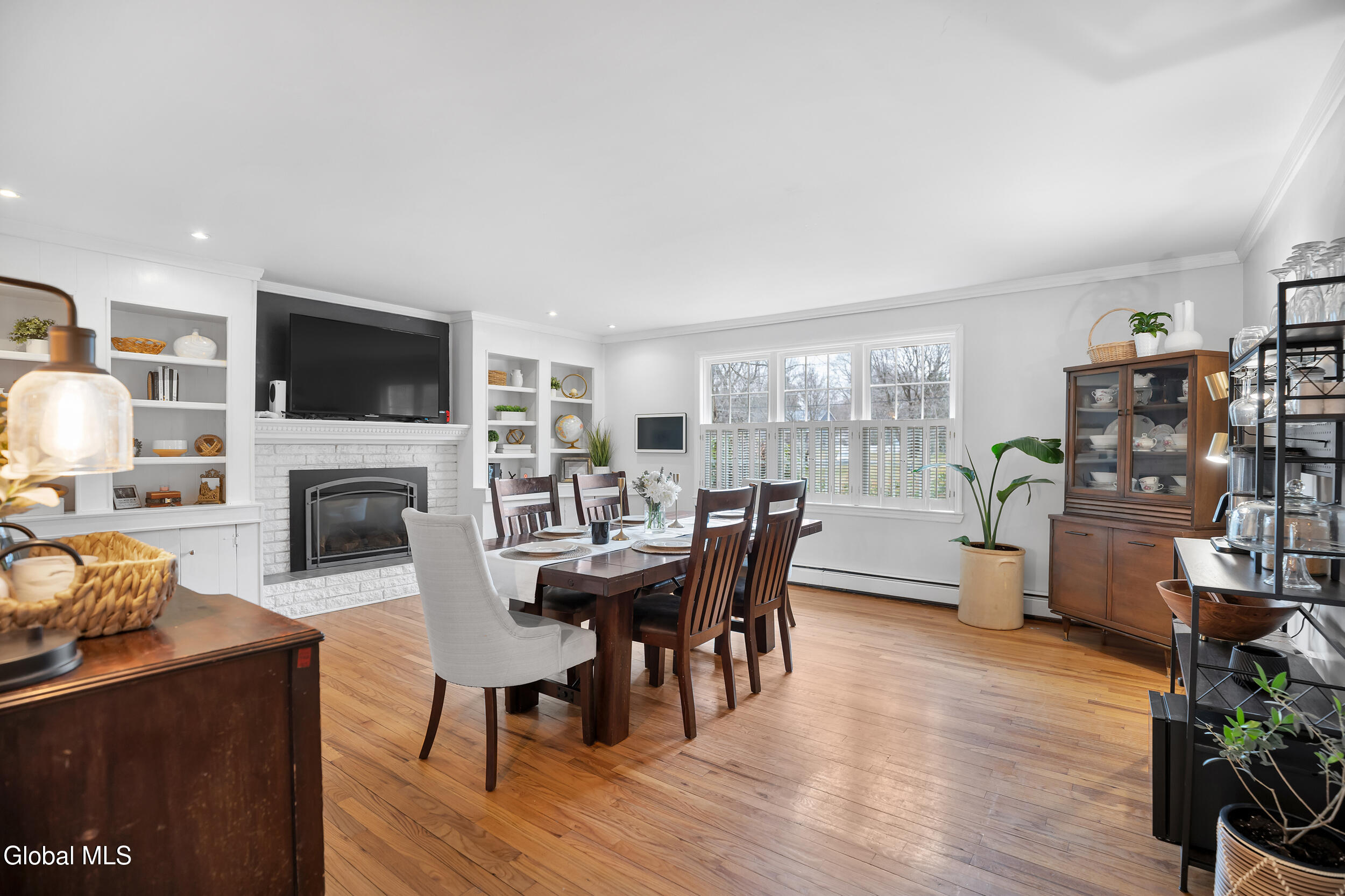 2 Madrid Court Clifton Park NY 12065