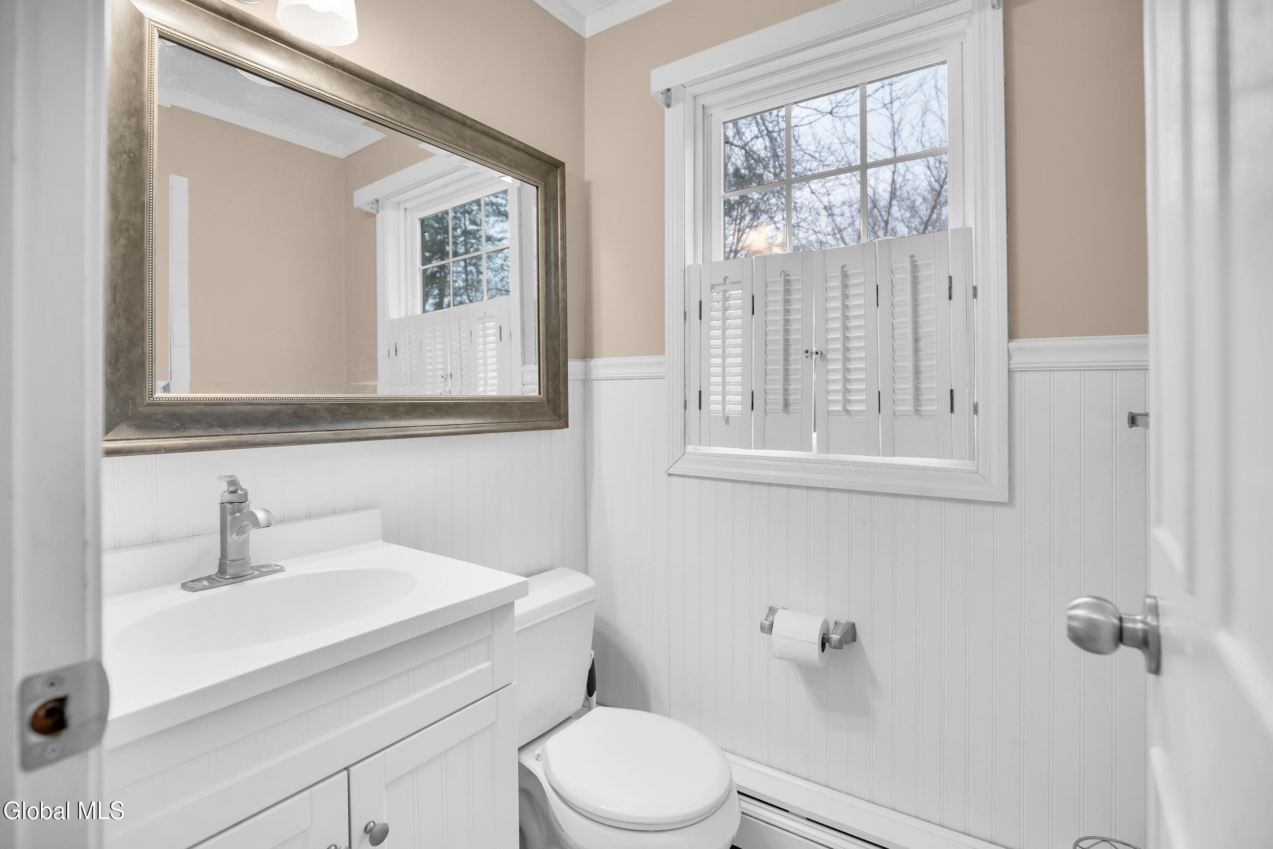 2 Madrid Court Clifton Park NY 12065