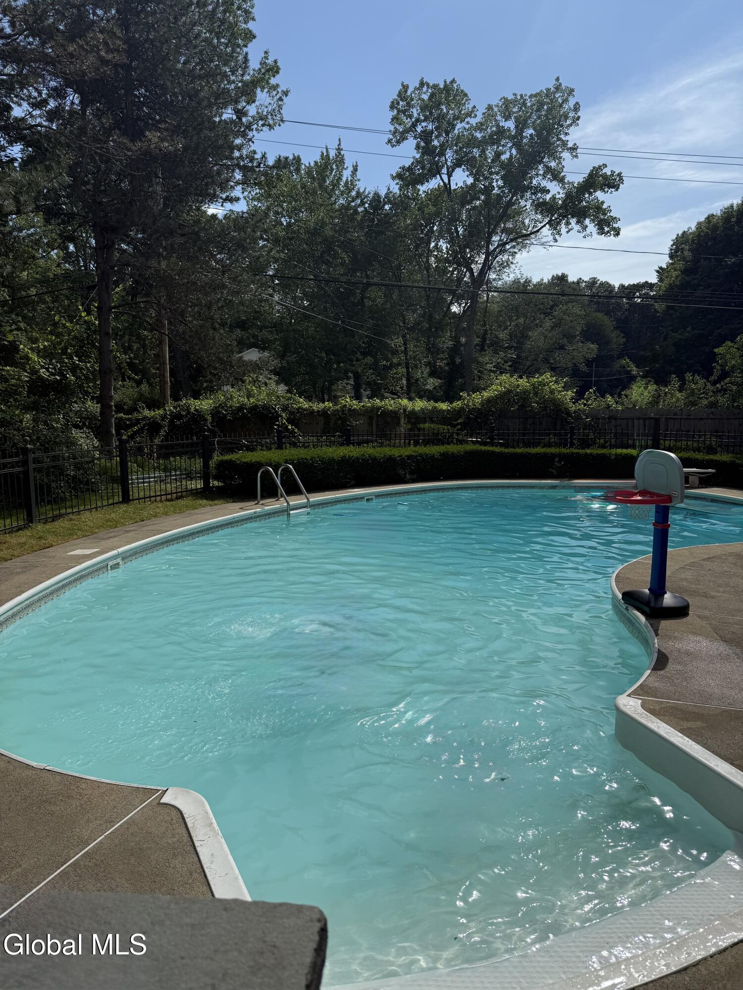2 Madrid Court Clifton Park NY 12065