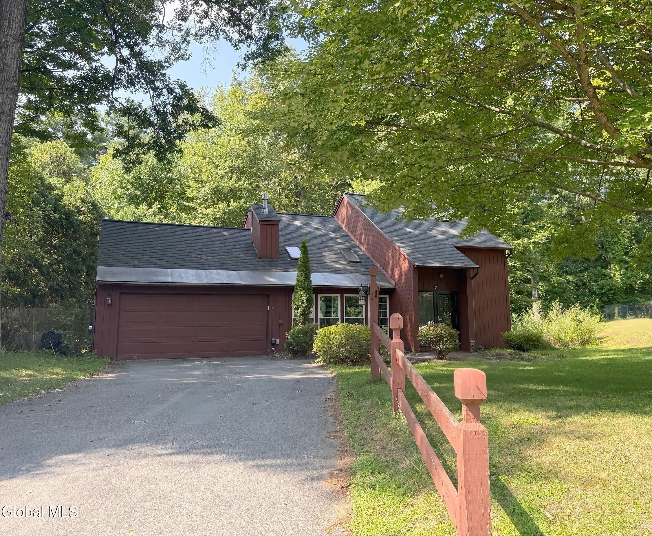 11 Sand Spurrey Road Malta NY 12020