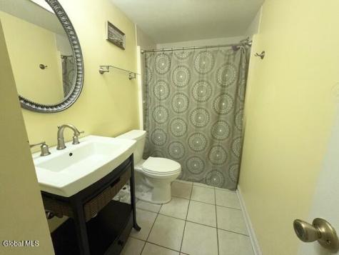 11 Sand Spurrey Road Malta NY 12020