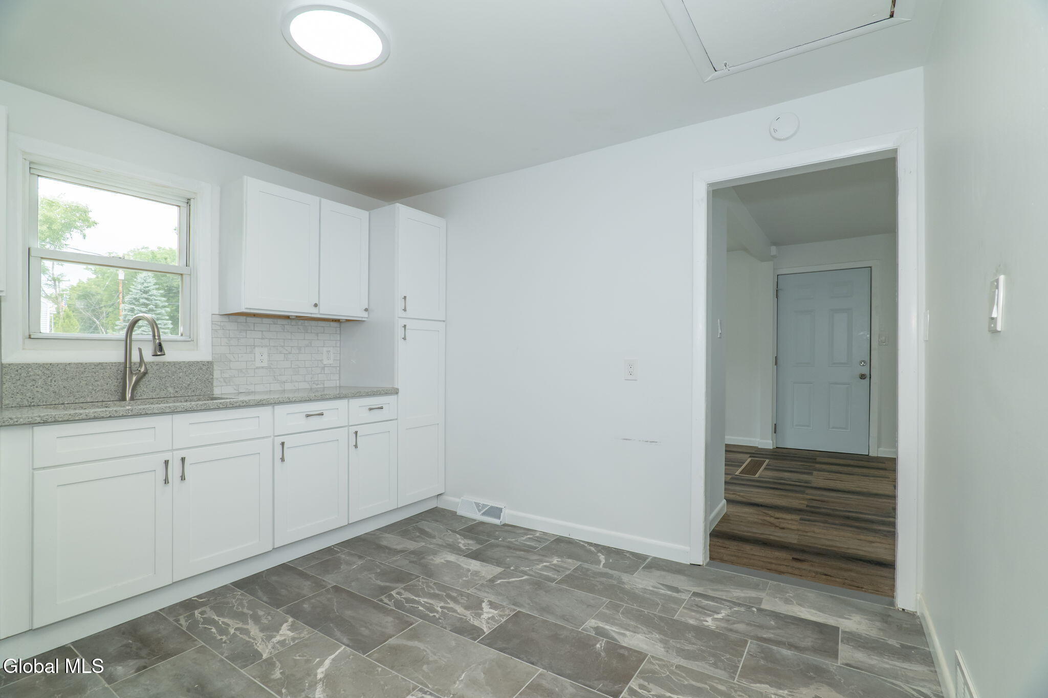 38 Morris Road Schenectady NY 12304