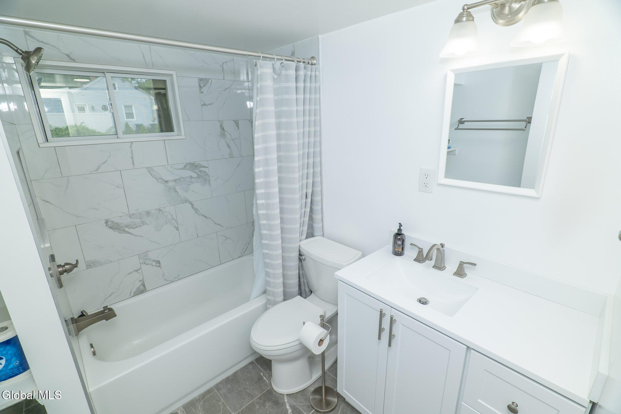 38 Morris Road Schenectady NY 12304