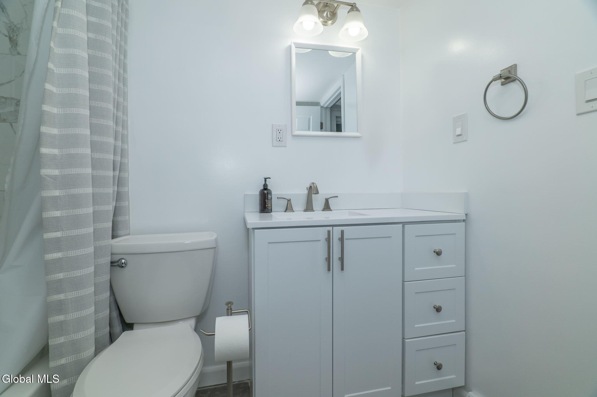 38 Morris Road Schenectady NY 12304