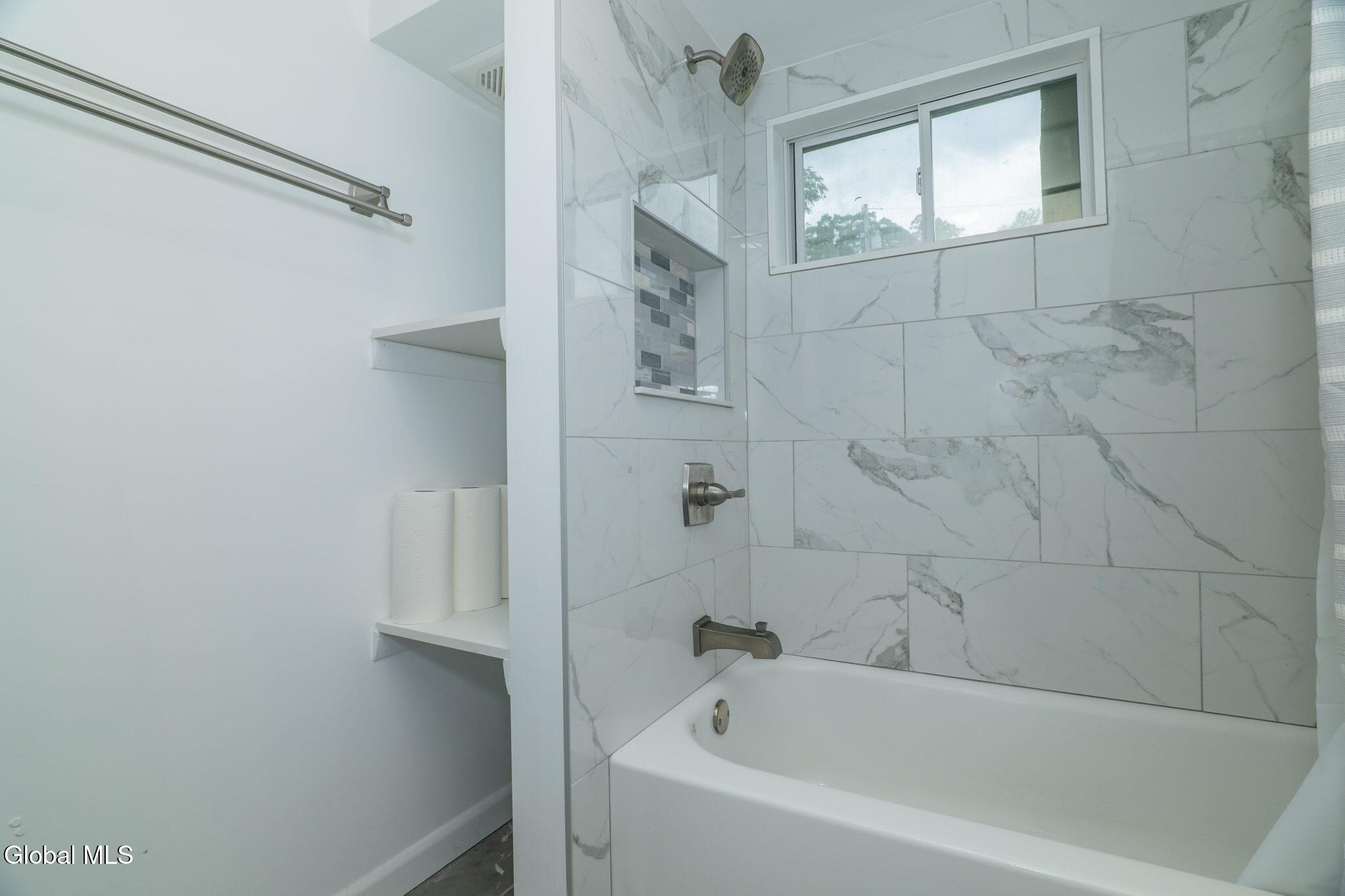 38 Morris Road Schenectady NY 12304