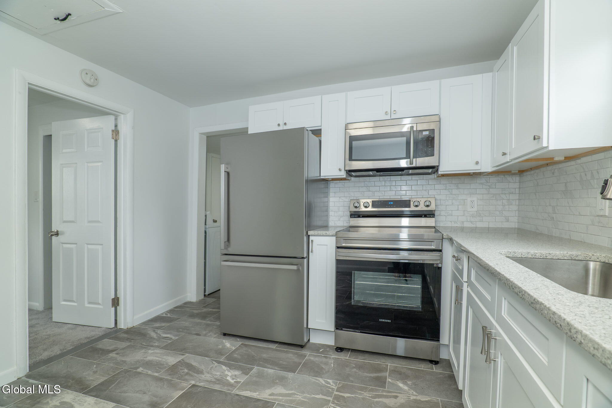 38 Morris Road Schenectady NY 12304
