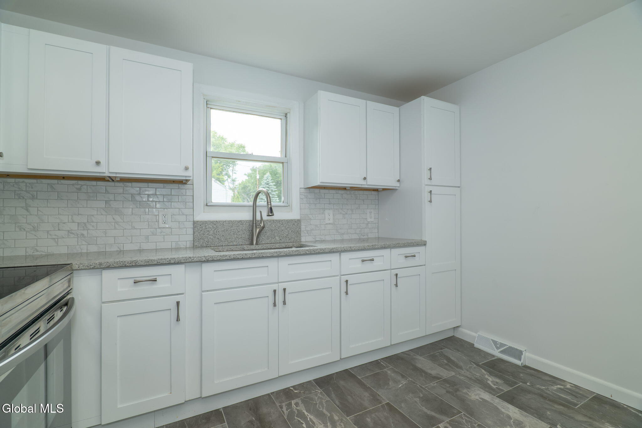 38 Morris Road Schenectady NY 12304
