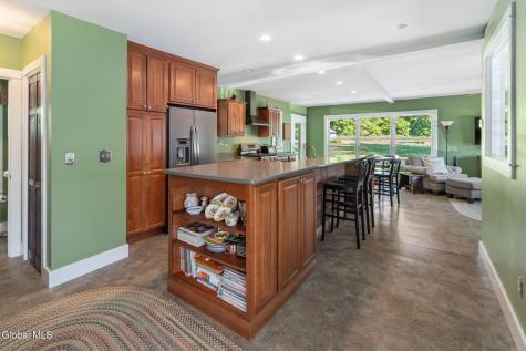 65 Glenridge Road Glenville NY 12302