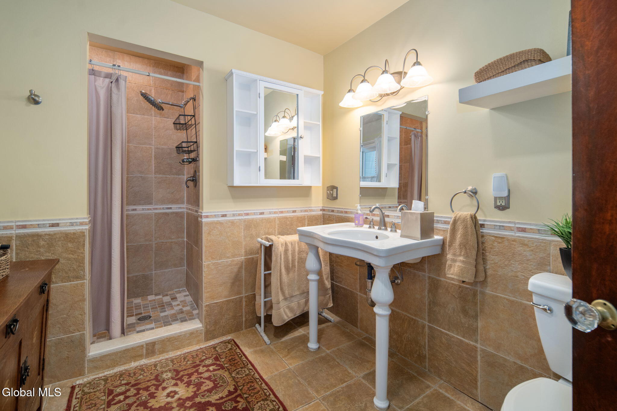 65 Glenridge Road Glenville NY 12302