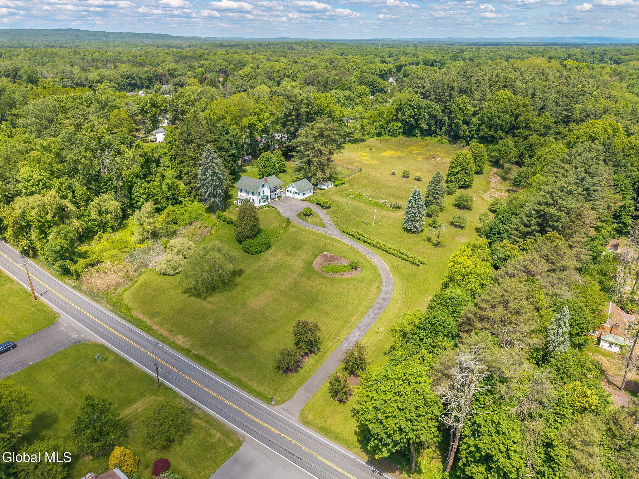 65 Glenridge Road Glenville NY 12302