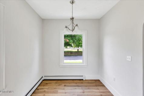 4 Russell Avenue Ravena NY 12143