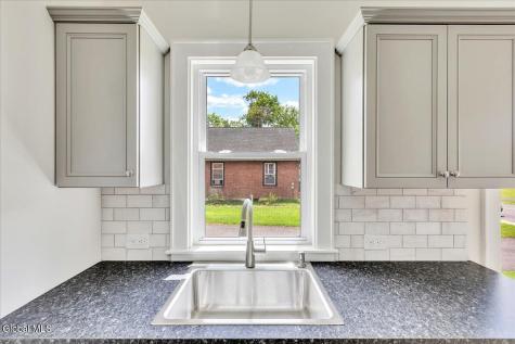 4 Russell Avenue Ravena NY 12143