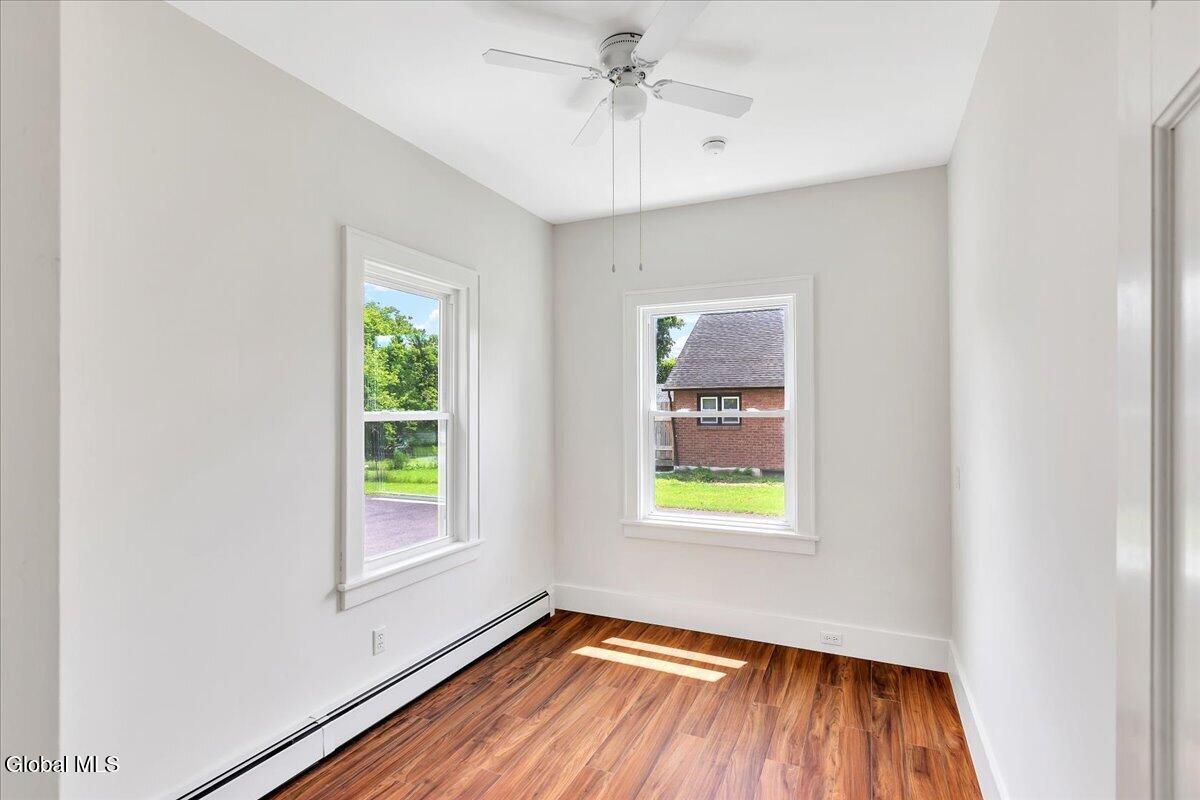 4 Russell Avenue Ravena NY 12143