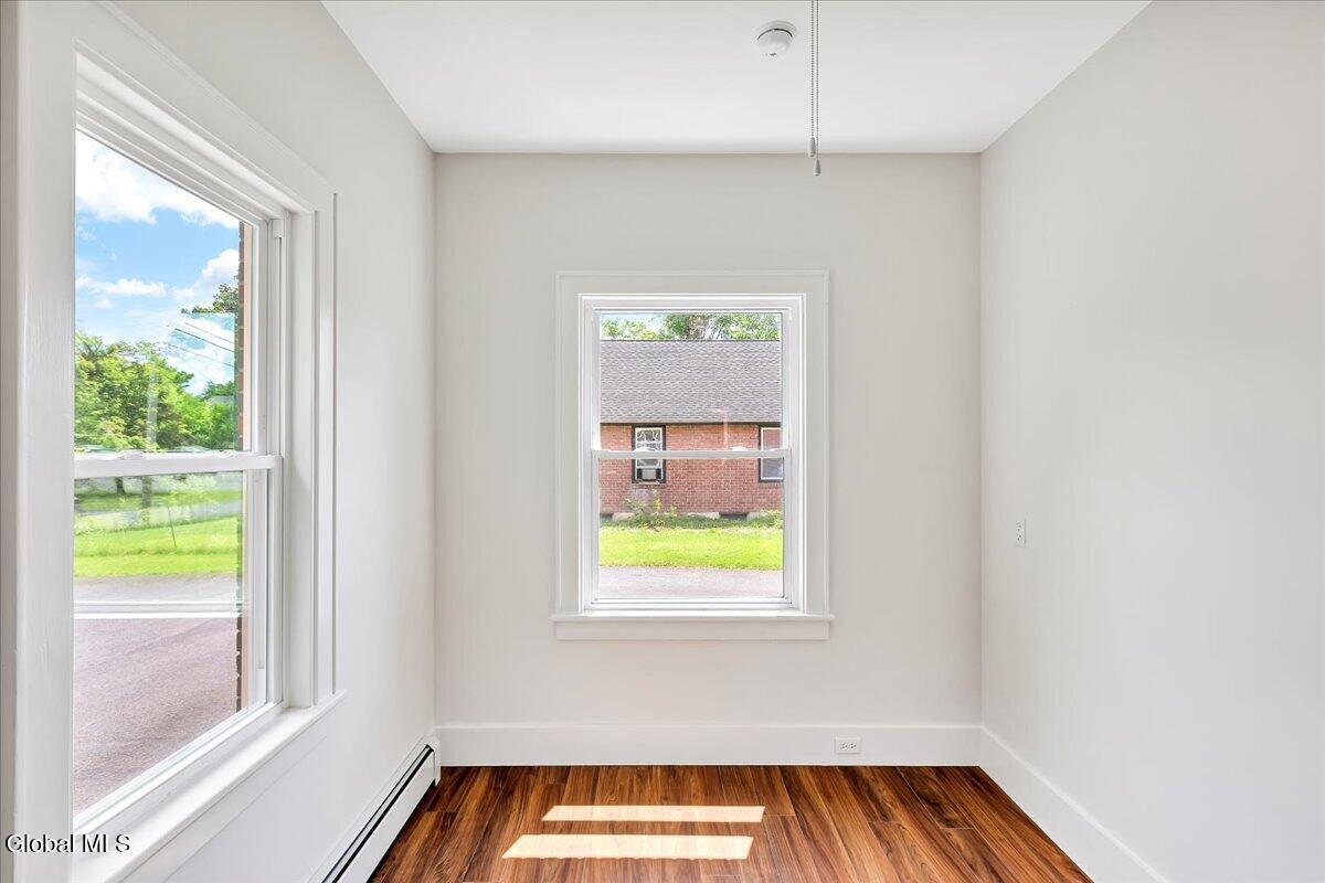 4 Russell Avenue Ravena NY 12143