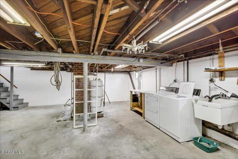 4 Russell Avenue Ravena NY 12143