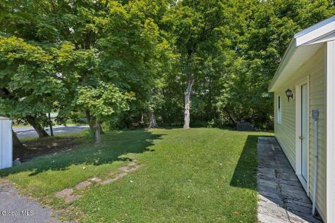 4 Russell Avenue Ravena NY 12143