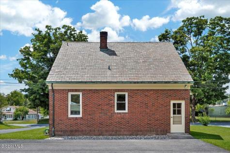 4 Russell Avenue Ravena NY 12143