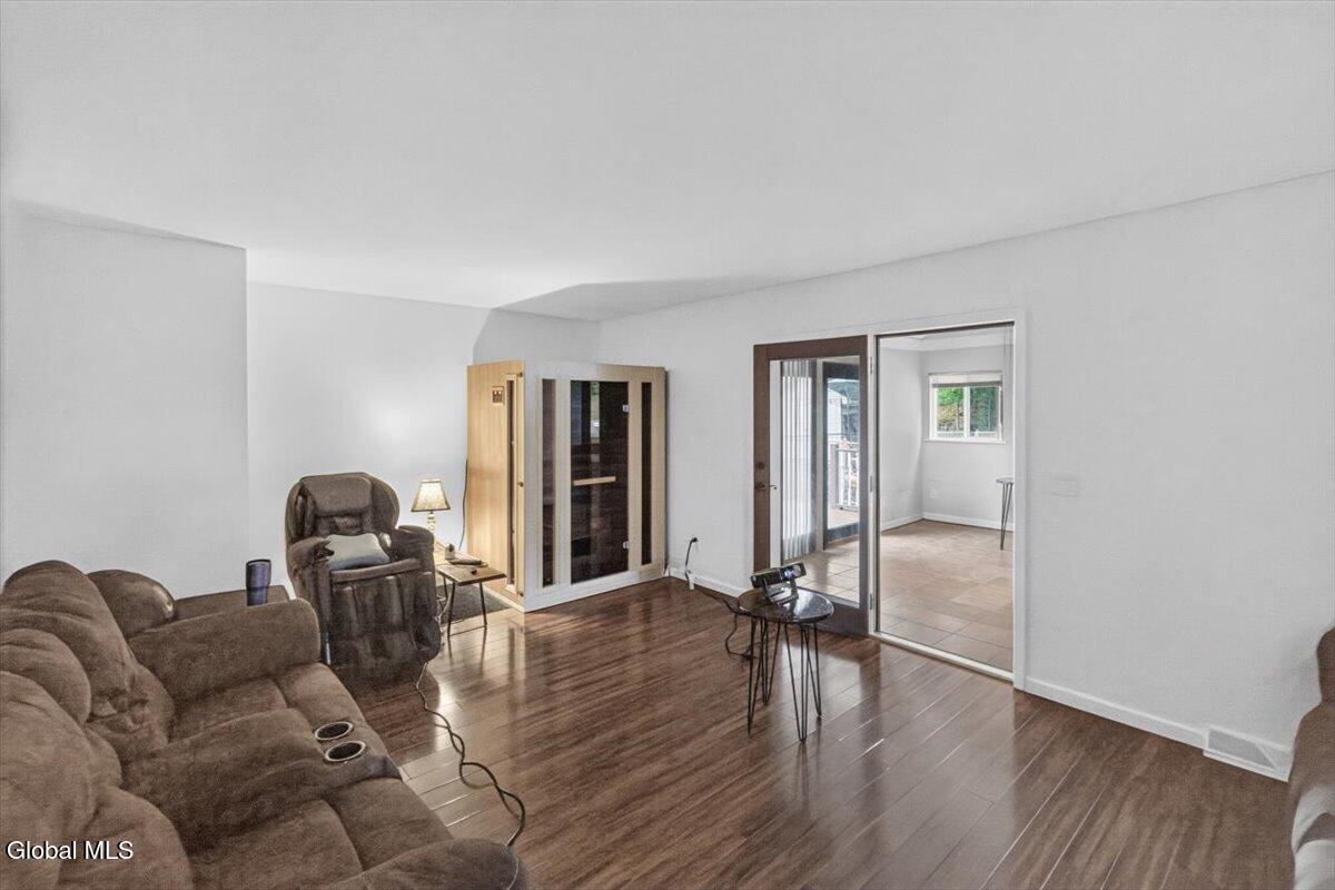 104 Old Coach Road Clifton Park NY 12065