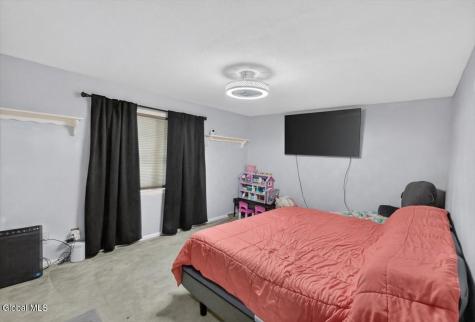 104 Old Coach Road Clifton Park NY 12065