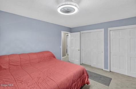 104 Old Coach Road Clifton Park NY 12065