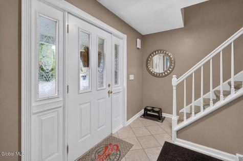 104 Old Coach Road Clifton Park NY 12065